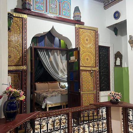 Riad Abqari Youssefi เฟส ภายนอก รูปภาพ