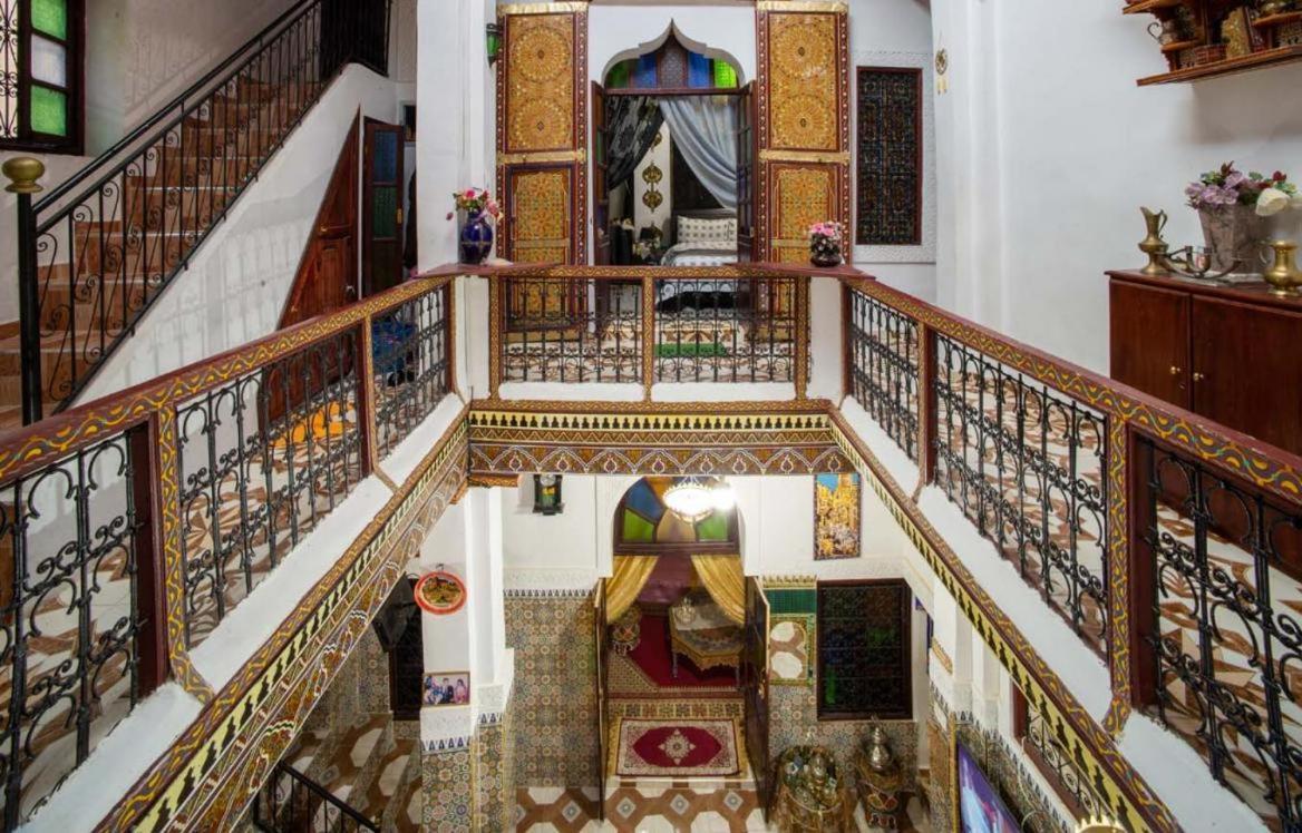 Riad Abqari Youssefi เฟส ภายนอก รูปภาพ