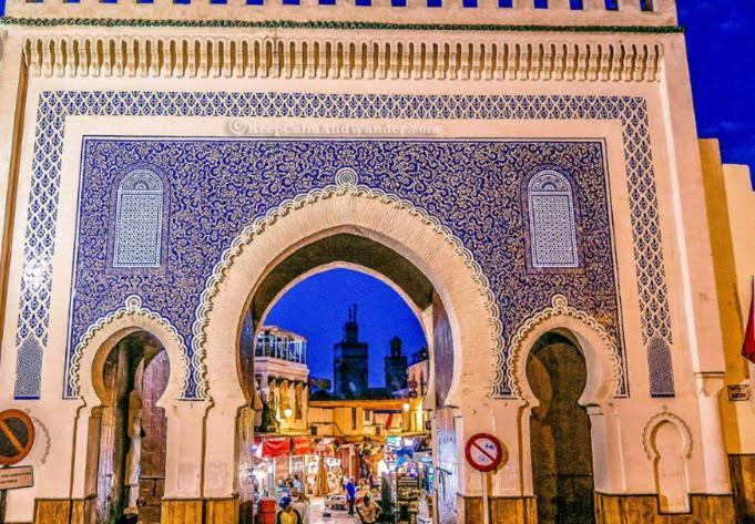 Riad Abqari Youssefi เฟส ภายนอก รูปภาพ